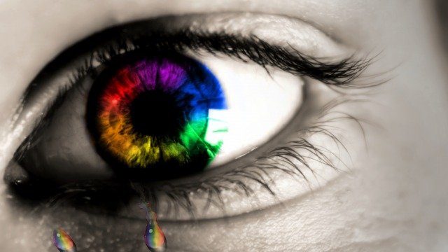 Œil arc-en-ciel avec larmes aux couleurs LGBT